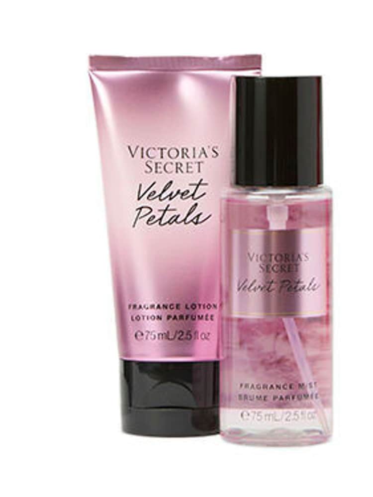 BOX VELVET PETALS ( MIST + LOTION ) 
TRAVEL SIZE 88ML